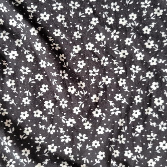 Drawstring Floral Mini Skirt - Picture 6 of 7